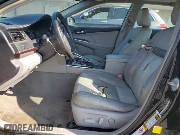 2012 Toyota Camry L z VIN 4T4BF1FK6CR187572, wystawiony jako Copart lot #69157005 z przebiegiem 289 127 mil mil oraz Czysty tytuł • Clean title. Historia ofert i sprzedaży dostępna na DreamBid. Obrazek 7.