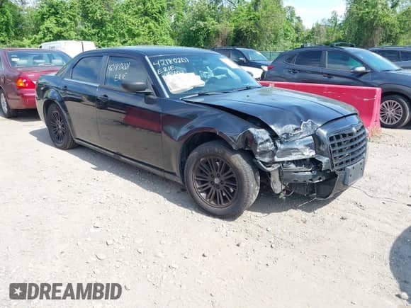 2009 Chrysler 300 LX with VIN 2C3LA43D19H529597, listed as a IAAI auction lot 42180201 with 114,974 mi miles and . Bid and sale history available at DreamBid. Image 1.