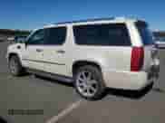 2007 Cadillac Escalade ESV with VIN 1GYFK66807R363693, listed as a Copart auction lot 86618715 with 147,227 mi miles and Clean title. Bid and sale history available at DreamBid. Image 2.