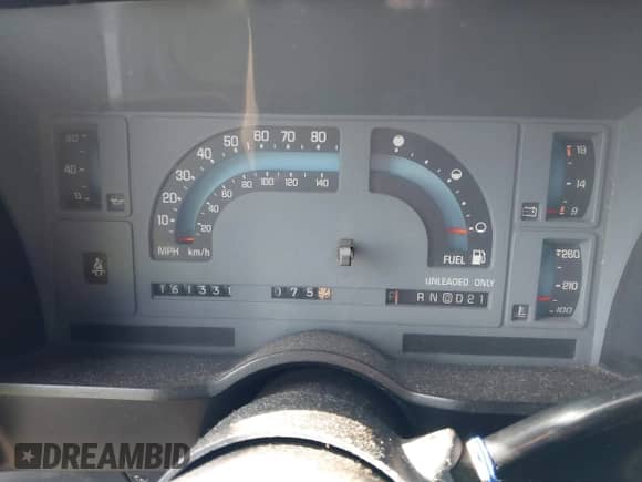 1987 Chevrolet S-10 2WD с VIN 1GCCS14R8H2155000, выставлен на аукционе IAAI как лот 42835620 с пробегом 161 331 миль миль и . История ставок и продаж доступна на DreamBid. Изображение 7.