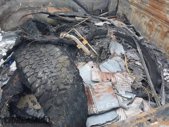 2014 Ram 1500 Sport with VIN 1C6RR7MT6ES227898, listed as a IAAI auction lot 42515490 with Not provided miles and . Bid and sale history available at DreamBid. Image 12.