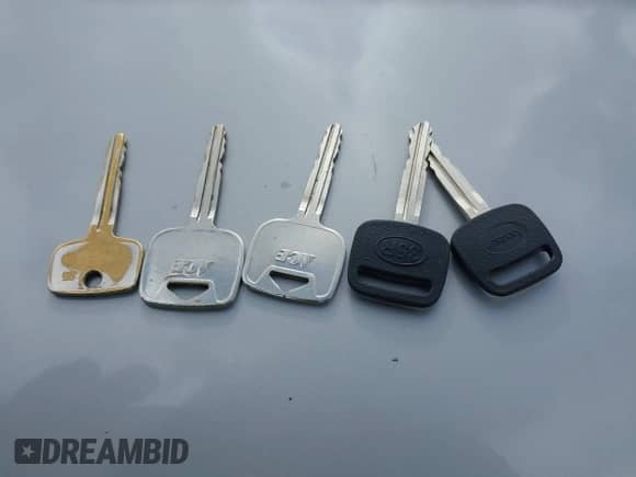 1999 Chevrolet Prizm с VIN 1Y1SK5281XZ427093, выставлен на аукционе IAAI как лот 42251187 с пробегом 265 955 миль миль и . История ставок и продаж доступна на DreamBid. Изображение 11.