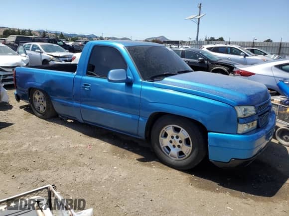 2002 GMC Sierra 1500 SLE with VIN 1GTEC14V82Z124136, listed as a Copart auction lot 63802375 with 77,478 mi miles and Salvage title. Bid and sale history available at DreamBid. Image 4.