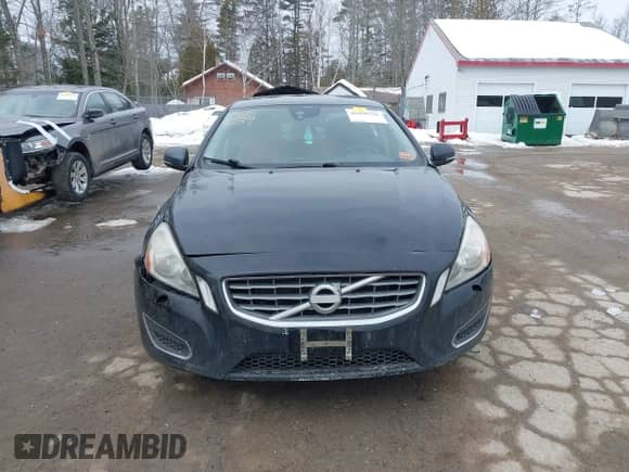 2013 Volvo S60 T5 с VIN YV1612FHXD2178065, выставлен на аукционе IAAI как лот 41658739 с пробегом 207 768 миль миль и . История ставок и продаж доступна на DreamBid. Изображение 13.