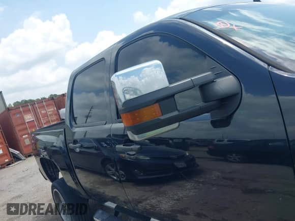 2011 Chevrolet Silverado 1500 LS z VIN 3GCPKREA3BG310821, wystawiony jako IAAI lot #42115265 z przebiegiem 72 891 mil mil oraz . Historia ofert i sprzedaży dostępna na DreamBid. Obrazek 13.