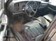 1999 Chevrolet Silverado 1500 с VIN 1GCEK14V7XZ188047, выставлен на аукционе Copart как лот 70703395 с пробегом 135 290 миль миль и На запчасти • Non repairable. История ставок и продаж доступна на DreamBid. Изображение 8.