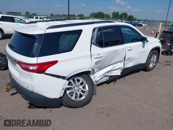 2019 Chevrolet Traverse LT Cloth with VIN 1GNEVGKW0KJ118037, listed as a IAAI auction lot 42976267 with 68,719 mi miles and . Bid and sale history available at DreamBid. Image 4.