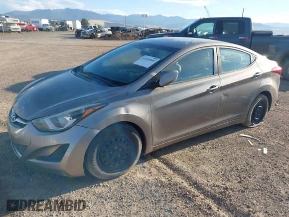 2016 Hyundai Elantra SE z VIN 5NPDH4AE1GH690236, wystawiony jako IAAI lot #43355003 z przebiegiem 151 266 mil mil oraz . Historia ofert i sprzedaży dostępna na DreamBid. Obrazek 18.