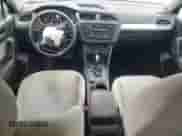 2019 Volkswagen Tiguan S с VIN 3VV0B7AX8KM167688, выставлен на аукционе Copart как лот 81750125 с пробегом 186 896 миль миль и Списание • Salvage title. История ставок и продаж доступна на DreamBid. Изображение 8.