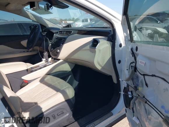 2024 Nissan Murano Platinum with VIN 5N1AZ2DS5RC108736, listed as a IAAI auction lot 42029826 with 18,026 mi miles and . Bid and sale history available at DreamBid. Image 5.