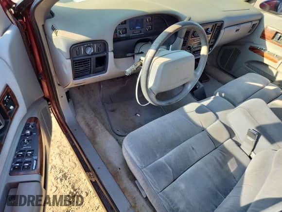 1994 Chevrolet Caprice с VIN 1G1BN52W7RR190857, выставлен на аукционе Copart как лот 80850475 с пробегом Не указан миль и Списание • Salvage title. История ставок и продаж доступна на DreamBid. Изображение 8.