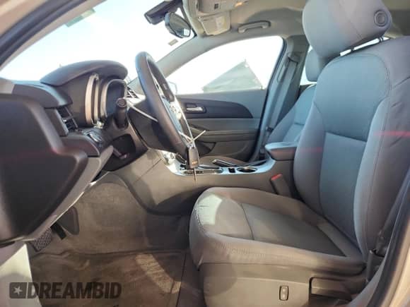 2015 Chevrolet Malibu LS with VIN 1G11B5SL2FF144585, listed as a Copart auction lot 89638735 with 70,064 mi miles and Salvage title. Bid and sale history available at DreamBid. Image 7.