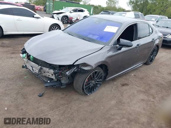 2022 Toyota Camry Hybrid XSE с VIN 4T1K31AK7NU580283, выставлен на аукционе IAAI как лот 43297872 с пробегом 161 989 миль миль и . История ставок и продаж доступна на DreamBid. Изображение 17.