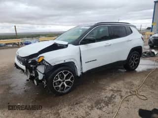 2025 Jeep Compass Limited с VIN 3C4NJDCNXST510606, выставлен на аукционе Copart как лот 86449005 с пробегом 27 031 миль миль и Чистый • Clean title. История ставок и продаж доступна на DreamBid. Изображение 1.