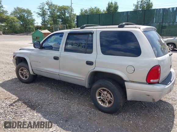1999 Dodge Durango with VIN 1B4HS28Y3XF571991, listed as a IAAI auction lot 43143823 with Not provided miles and . Bid and sale history available at DreamBid. Image 3.