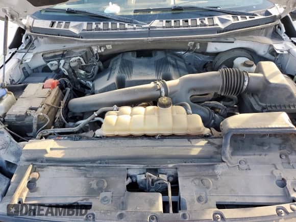 2020 Ford F-150 XL z VIN 1FTEW1C4XLFA51144, wystawiony jako Copart lot #84428555 z przebiegiem 129 716 mil mil oraz Szkoda całkowita • Salvage title. Historia ofert i sprzedaży dostępna na DreamBid. Obrazek 11.