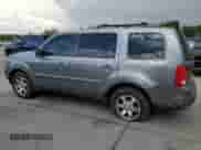 2009 Honda Pilot Touring with VIN 5FNYF48829B014693, listed as a Copart auction lot 65152355 with 160,961 mi miles and Salvage title. Bid and sale history available at DreamBid. Image 2.