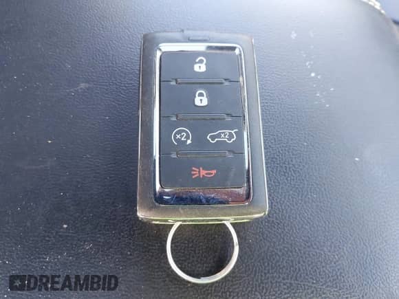 2024 Jeep Grand Cherokee Limited with VIN 1C4RJKBG1R8593375, listed as a IAAI auction lot 43041236 with 8,584 mi miles and . Bid and sale history available at DreamBid. Image 11.