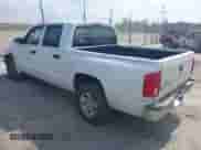 2005 Dodge Dakota SLT с VIN 1D7HE48KX5S244516, выставлен на аукционе IAAI как лот 42581297 с пробегом 247 599 миль миль и . История ставок и продаж доступна на DreamBid. Изображение 3.