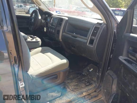 2016 Ram 1500 Express with VIN 1C6RR6FT3GS118843, listed as a IAAI auction lot 43151711 with 267,592 mi miles and . Bid and sale history available at DreamBid. Image 5.