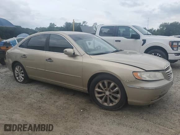2008 Hyundai Azera Limited with VIN KMHFC46F58A332098, listed as a Copart auction lot 69912545 with Not provided miles and Salvage title. Bid and sale history available at DreamBid. Image 4.