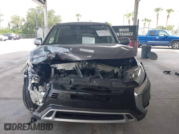 2020 Mitsubishi Outlander SE z VIN JA4AD3A3XLZ004568, wystawiony jako IAAI lot #43226960 z przebiegiem 133 629 mil mil oraz . Historia ofert i sprzedaży dostępna na DreamBid. Obrazek 13.