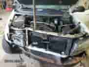 2004 Chevrolet TrailBlazer LT z VIN 1GNDT13S442203566, wystawiony jako Copart lot #65597315 z przebiegiem Nie podano mil oraz Szkoda całkowita • Salvage title. Historia ofert i sprzedaży dostępna na DreamBid. Obrazek 12.
