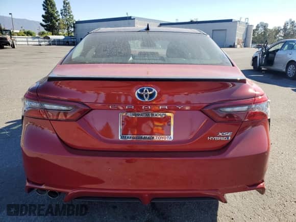 2021 Toyota Camry Hybrid XSE with VIN 4T1K31AK6MU022259, listed as a Copart auction lot 70696655 with 155,767 mi miles and Salvage title. Bid and sale history available at DreamBid. Image 6.