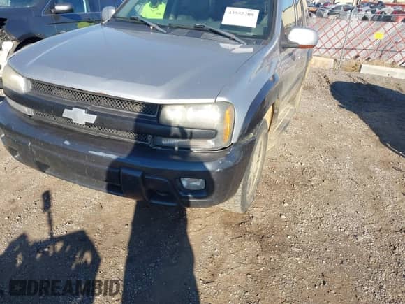 2004 Chevrolet TrailBlazer LT с VIN 1GNDT13S842336301, выставлен на аукционе IAAI как лот 43552208 с пробегом 187 684 миль миль и . История ставок и продаж доступна на DreamBid. Изображение 6.