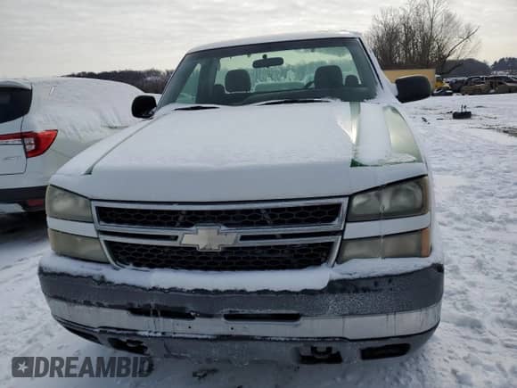 2006 Chevrolet Silverado 2500HD LS с VIN 1GCHC24UX6E160837, выставлен на аукционе Copart как лот 44927535 с пробегом Не указан миль и Чистый • Clean title. История ставок и продаж доступна на DreamBid. Изображение 5.