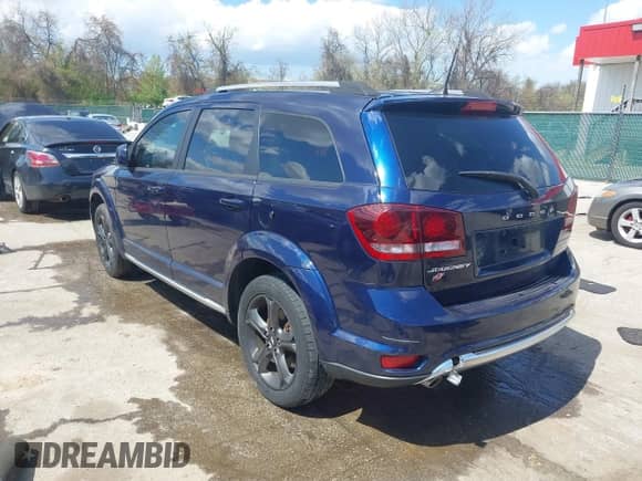 2019 Dodge Journey Crossroad with VIN 3C4PDDGG6KT859435, listed as a IAAI auction lot 42028341 with 67,225 mi miles and . Bid and sale history available at DreamBid. Image 3.