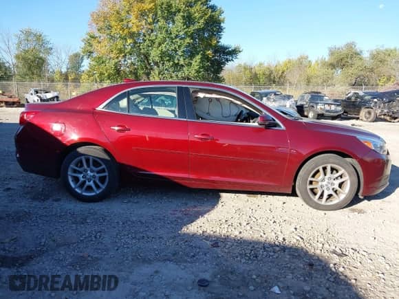 2015 Chevrolet Malibu LT z VIN 1G11C5SL8FF182240, wystawiony jako IAAI lot #43407902 z przebiegiem 132 583 mil mil oraz . Historia ofert i sprzedaży dostępna na DreamBid. Obrazek 13.