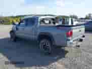 2021 Toyota Tacoma SR с VIN 3TMCZ5AN0MM373858, выставлен на аукционе IAAI как лот 42506451 с пробегом Не указан миль и . История ставок и продаж доступна на DreamBid. Изображение 3.