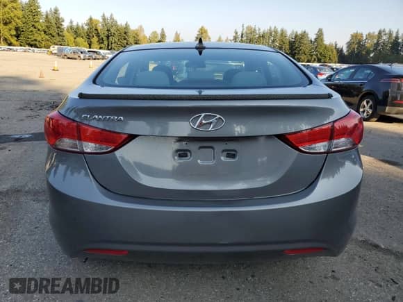 2013 Hyundai Elantra Limited с VIN 5NPDH4AE6DH341309, выставлен на аукционе Copart как лот 84048075 с пробегом 123 420 миль миль и Списание • Salvage title. История ставок и продаж доступна на DreamBid. Изображение 6.