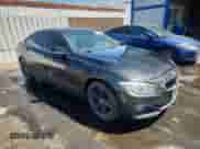 2015 BMW 4 Series 428i xDrive z VIN WBA4C9C58FD331363, wystawiony jako Copart lot #68419145 z przebiegiem 112 071 mil mil oraz Czysty tytuł • Clean title. Historia ofert i sprzedaży dostępna na DreamBid. Obrazek 4.