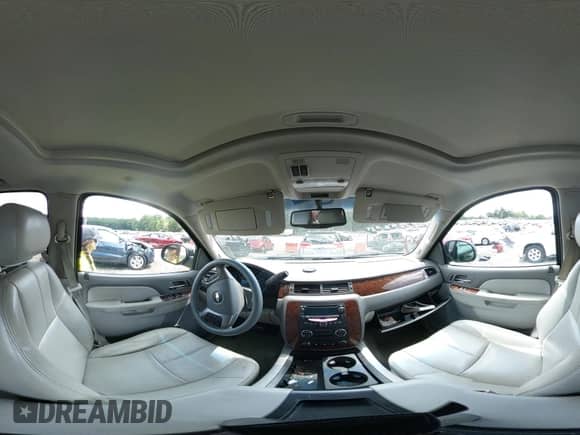 2014 Chevrolet Tahoe LT with VIN 1GNSCBE01ER136166, listed as a IAAI auction lot 42819364 with 178,591 mi miles and . Bid and sale history available at DreamBid. Image 19.