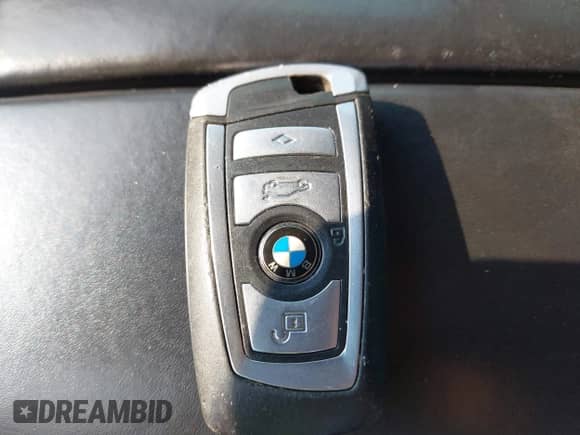 2011 BMW 7 Series 750Li xDrive с VIN WBAKC8C57BC432282, выставлен на аукционе IAAI как лот 42897574 с пробегом 67 855 миль миль и . История ставок и продаж доступна на DreamBid. Изображение 11.