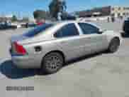 2004 Volvo S60 с VIN YV1RS64A842389787, выставлен на аукционе IAAI как лот 41853856 с пробегом 54 305 миль миль и . История ставок и продаж доступна на DreamBid. Изображение 4.