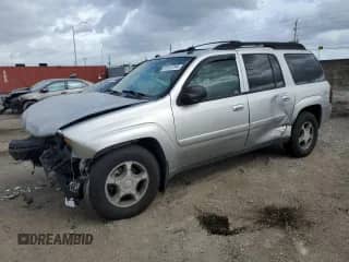 2005 Chevrolet TrailBlazer LT с VIN 1GNES16S056203321, выставлен на аукционе Copart как лот 81513784 с пробегом 156 706 миль миль и Списание • Salvage title. История ставок и продаж доступна на DreamBid. Изображение 1.