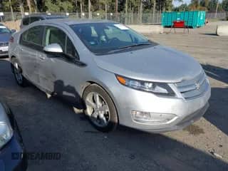 2013 Chevrolet Volt с VIN 1G1RD6E41DU130256, выставлен на аукционе IAAI как лот 43301305 с пробегом 100 575 миль миль и . История ставок и продаж доступна на DreamBid. Изображение 1.
