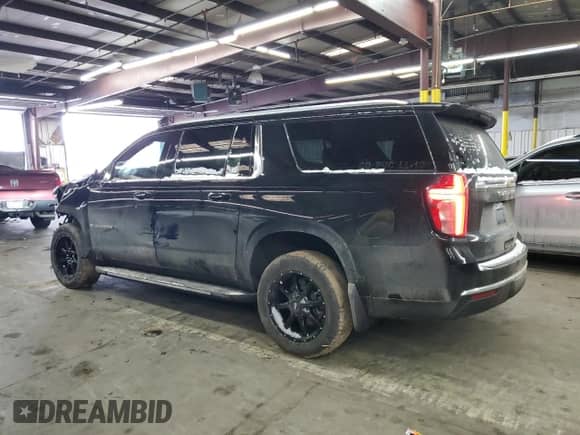 2024 Chevrolet Suburban LT с VIN 1GNSKCKD1RR386268, выставлен на аукционе Copart как лот 44719245 с пробегом 1 498 миль миль и Списание • Salvage title. История ставок и продаж доступна на DreamBid. Изображение 2.