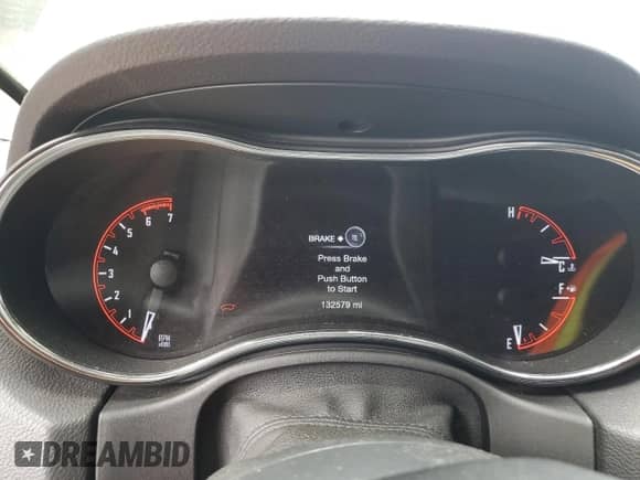2018 Dodge Durango Special Service z VIN 1C4SDJFT4JC474568, wystawiony jako Copart lot #62147895 z przebiegiem Nie podano mil oraz Szkoda całkowita • Salvage title. Historia ofert i sprzedaży dostępna na DreamBid. Obrazek 9.