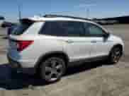 2020 Honda Passport Touring с VIN 5FNYF7H94LB005141, выставлен на аукционе Copart как лот 52722195 с пробегом 42 233 миль миль и Списание • Salvage title. История ставок и продаж доступна на DreamBid. Изображение 3.