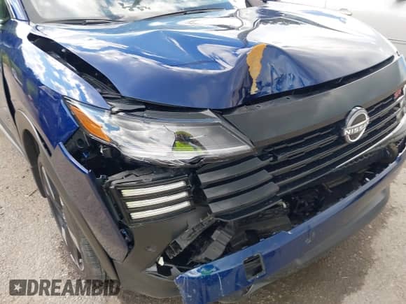 2025 Nissan Kicks SR с VIN 3N8AP6DA0SL400494, выставлен на аукционе IAAI как лот 43287580 с пробегом 4 874 миль миль и . История ставок и продаж доступна на DreamBid. Изображение 6.