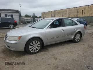 2009 Hyundai Sonata Limited with VIN 5NPEU46C89H410774, listed as a Copart auction lot 71734435 with 130,413 mi miles and Salvage title. Bid and sale history available at DreamBid. Image 1.