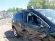 2017 Jeep Compass Latitude с VIN 3C4NJDBB0HT679761, выставлен на аукционе IAAI как лот 42999333 с пробегом 90 586 миль миль и . История ставок и продаж доступна на DreamBid. Изображение 12.
