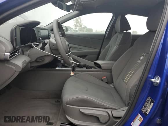 2023 Hyundai Elantra SEL с VIN KMHLM4AG3PU594960, выставлен на аукционе Copart как лот 81920505 с пробегом 18 592 миль миль и Списание • Salvage title. История ставок и продаж доступна на DreamBid. Изображение 7.