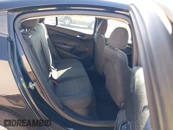 2018 Chevrolet Cruze LS z VIN 1G1BC5SM8J7156155, wystawiony jako IAAI lot #43294819 z przebiegiem 70 176 mil mil oraz . Historia ofert i sprzedaży dostępna na DreamBid. Obrazek 8.