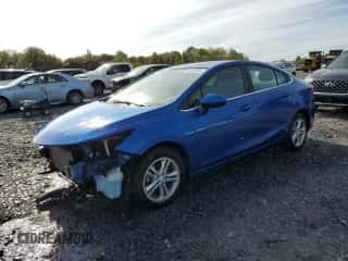 2018 Chevrolet Cruze LT с VIN 1G1BE5SM6J7139817, выставлен на аукционе Copart как лот 82102395 с пробегом 90 330 миль миль и Списание • Salvage title. История ставок и продаж доступна на DreamBid. Изображение 1.