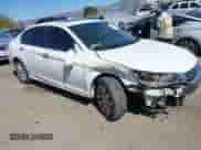 2015 Honda Accord Touring с VIN 1HGCR3F95FA023904, выставлен на аукционе IAAI как лот 43455170 с пробегом 158 142 миль миль и . История ставок и продаж доступна на DreamBid. Изображение 1.